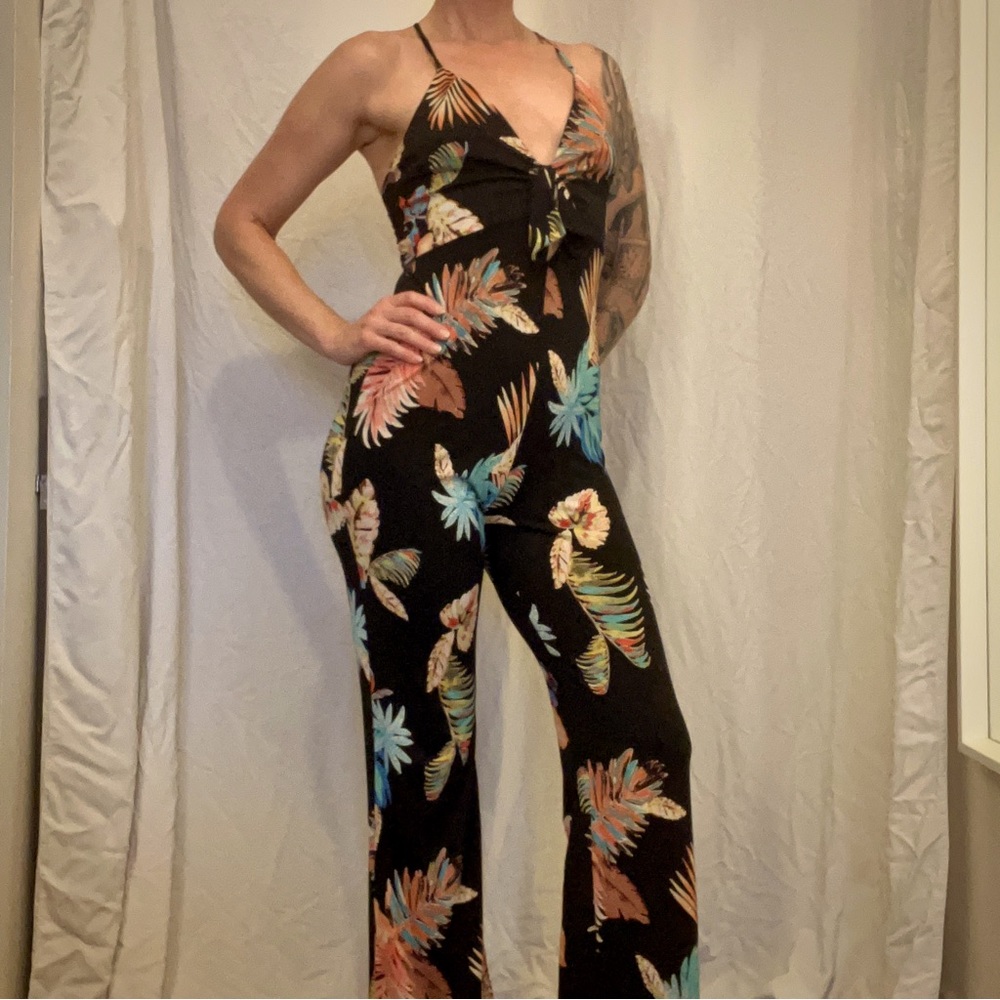 Tropical jumpsuit with crisscross straps